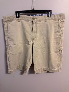 Tommy Bahama Men's Khaki Cotton Chino Shorts - Classic Ever‎ 40